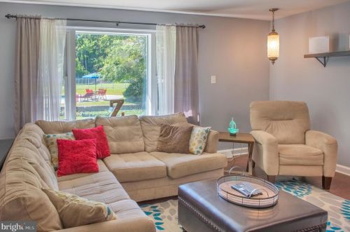 506 Butler Pike, Prospectville PA 19002-6027 exterior