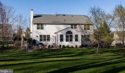 962 Marshall Dr, Pottstown PA  19465-7888 exterior