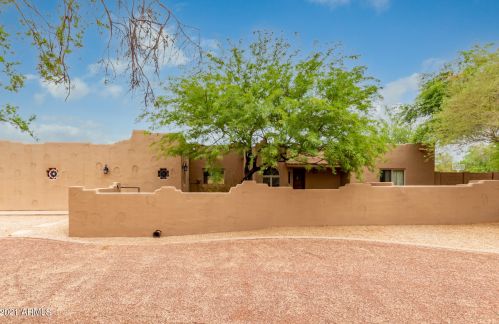 6618 Dixileta Dr, Cave Creek, AZ 85331-3108