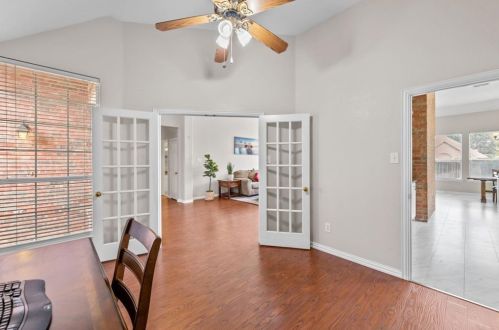 1912 Tree Line Rd, Lewisville TX  75028-8225 exterior