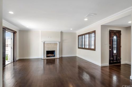 13504 Purche Ave, Gardena, CA 90249-2331