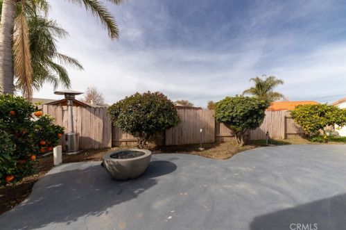 366 Kirby St, San Jacinto CA  92582-6927 exterior