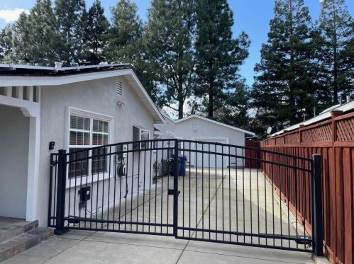 409 Esther Ave, Campbell CA  95008-1250 exterior