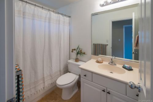 91-1041 Kaihi St, Ewa Beach HI  exterior