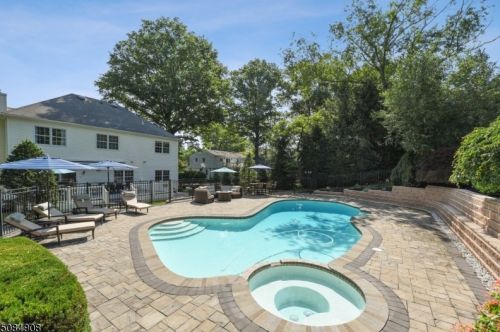 1510 Rahway Rd, Scotch Plains NJ  07076-2714 exterior