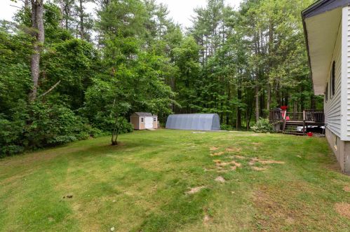 365 Mammoth Rd, Londonderry, NH 03053-2604