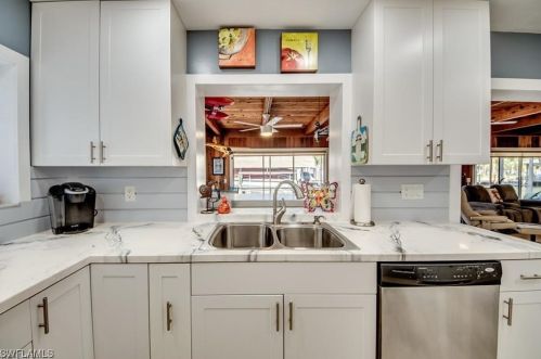 2355 Banana St, Saint James City FL  33956-2072 exterior