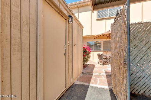 4919 Granite Reef Rd, Scottsdale AZ  85251-1726 exterior