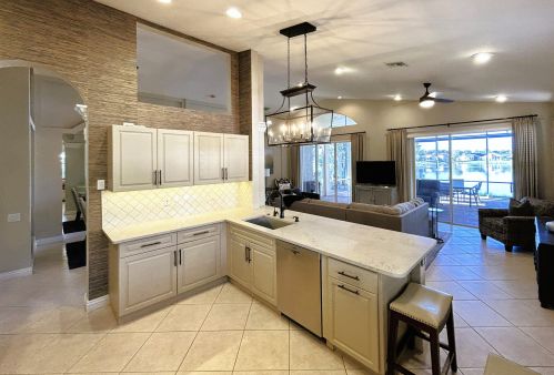 121 Lawton Rd, Fort Pierce FL  34986-2608 exterior