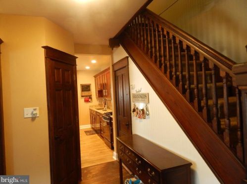 311 Delaware Ave, Lansdale PA 19446-3521 exterior