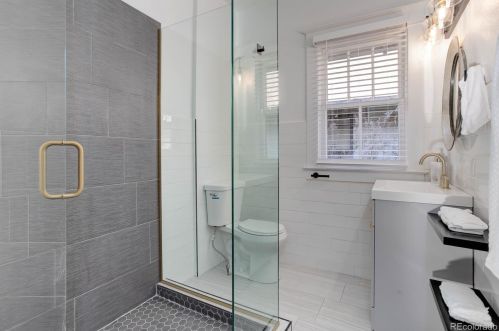 1120 Cook St, Denver CO  80210-2111 exterior