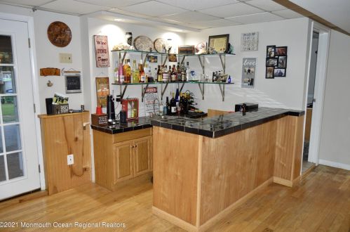 24 Walter Dr, Jackson Twp NJ  08527-3418 exterior