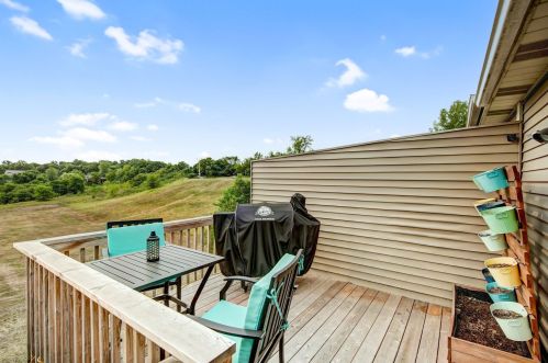 6148 Mill Run Rd, Monticello MN  55362-3611 exterior