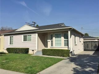 2823 Candlewood St, Lakewood, CA 90712-2127
