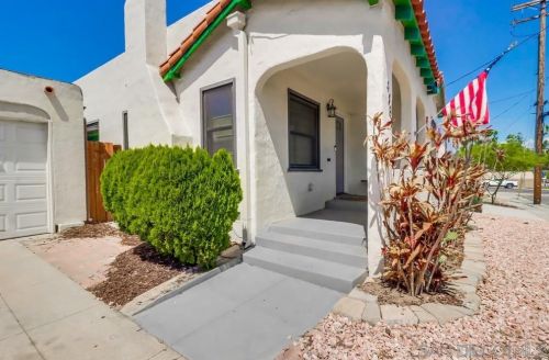 4868 Cypress St, La Mesa, CA 91942-9303