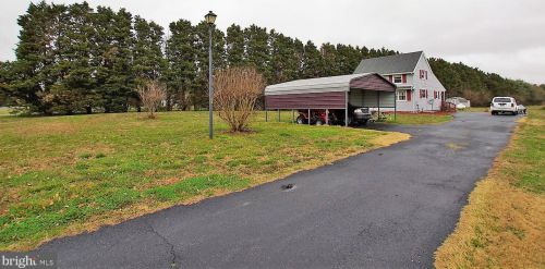 6273 Baker Rd, Seaford, DE 19973-6536