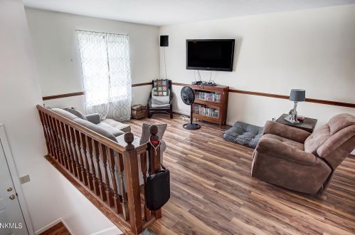4107 Farmwood Ct, Covington, KY 41018-2877