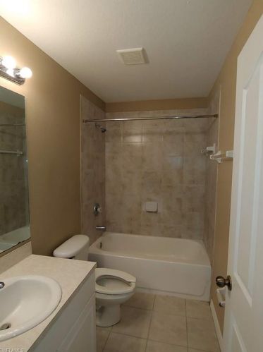 101 18 Ave, Cape Coral FL  33990-1840 exterior