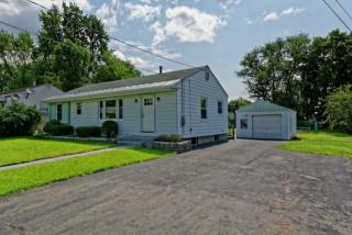 12 Crisafulli Dr, Albany, NY 12205-2904