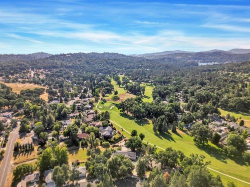 18114 Lake Forest Dr, Lake Wildwood CA  95946-9456 exterior