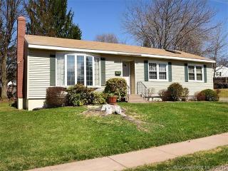 7 Tracy Dr, Manchester, CT 06042-2324