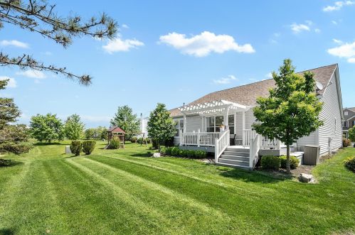 190 Bingham Cir, Delaware OH  43015-5062 exterior