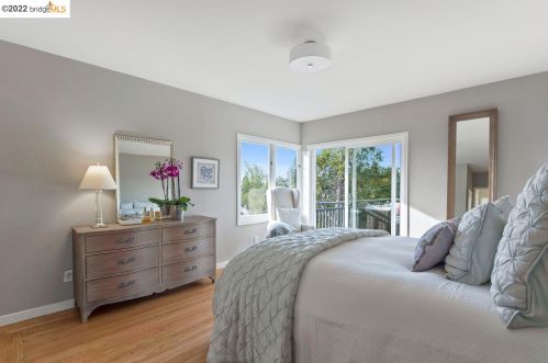 855 Glendome Cir, Oakland CA 94602-1413 exterior