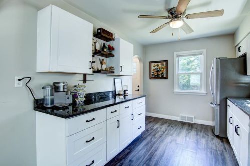 240 Elm St, Eau Claire WI  54729-1827 exterior