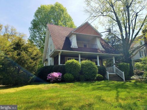 956 Glassboro Rd, West Deptford, NJ 08097