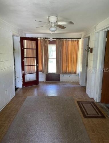 44 Seminole Dr, De Bary, FL 32713-3251