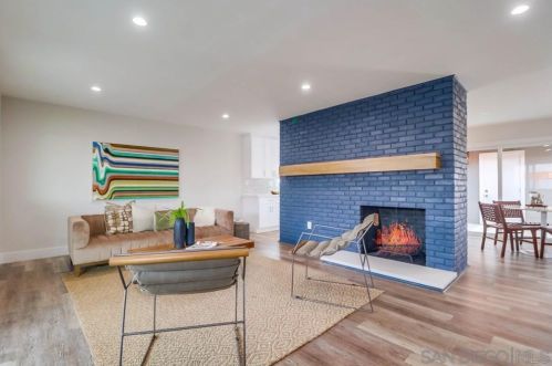 8853 Heraldry St, San Diego CA  92123-2221 exterior