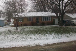 412 Center Ave, Badger, IA 50516-7533