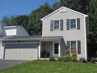 35 Cooks Ct, Waterford, NY 12188-1167