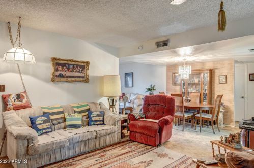 3651 Aire Libre Ave, Phoenix AZ 85032-2812 exterior