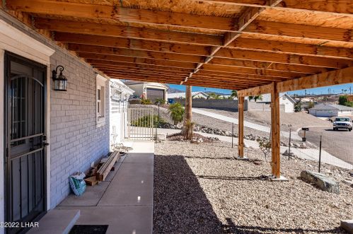 2943 Sombrero Dr, Lake Havasu City AZ  86404-3241 exterior