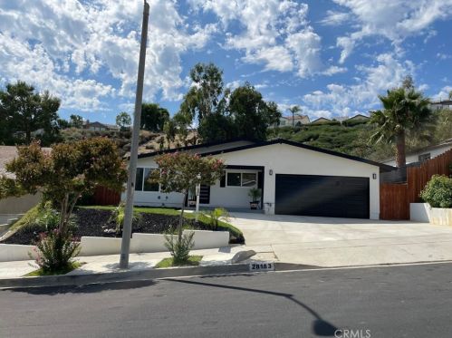 28183 Foxlane Dr, Santa Clarita, CA 91351-1236