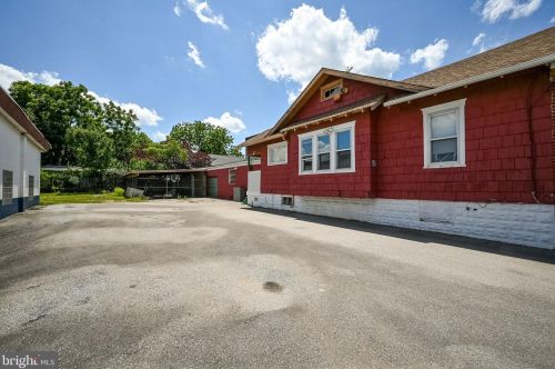 3110 Lancaster Ave, Wilmington DE  19805-1491 exterior