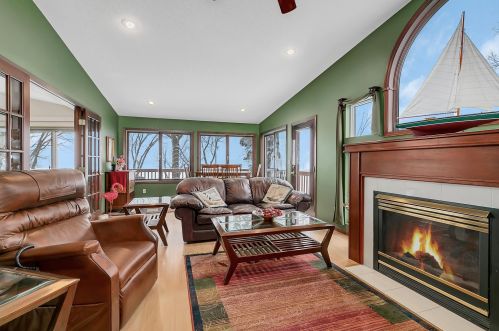 29117 Lake Ave, Paynesville MN  56362-9761 exterior