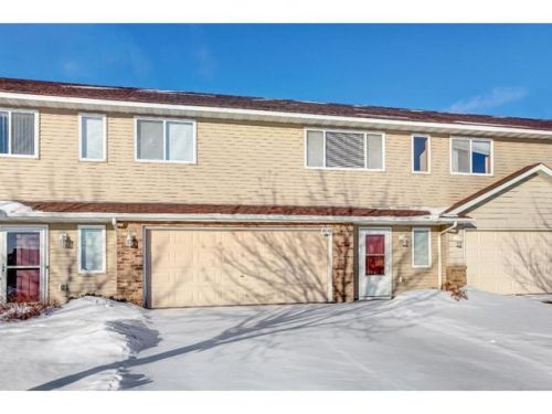 4040 Blakewood Dr, Prior Lake, MN 55379-5824