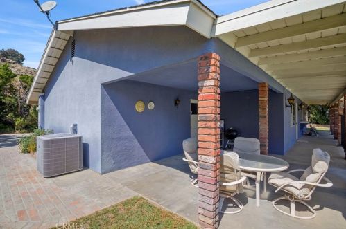 12065 Westwood Ln, Colton CA  92313-5309 exterior