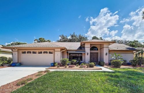 8717 Braxton Dr, Port Richey, FL 34667-6947
