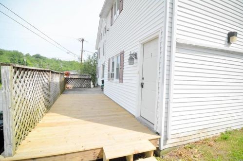 457 Church St, Slatington PA  18080-1905 exterior
