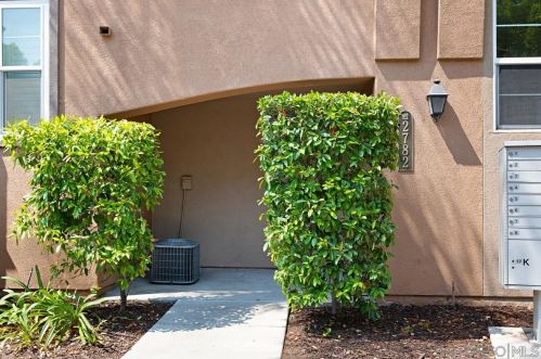 2782 Escala Cir, San Diego, CA 92108-6726