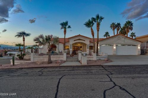 1901 Gold Dust Dr, Lake Havasu City, AZ 86404-1011