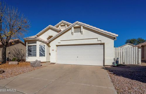 4354 Birchwood Cir, Mesa, AZ 85206-1154