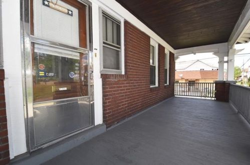 2793 Zephyr Ave, Pittsburgh, PA 15204-1932