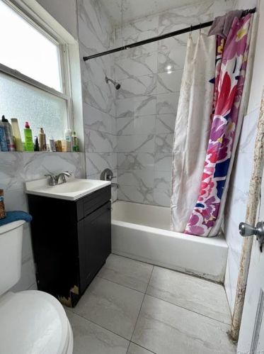 439 7 Ave, Mount Vernon NY  10550-1214 exterior