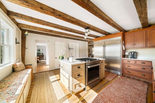 261 Muchado Hl Rd, Alton NH  03809-5137 exterior