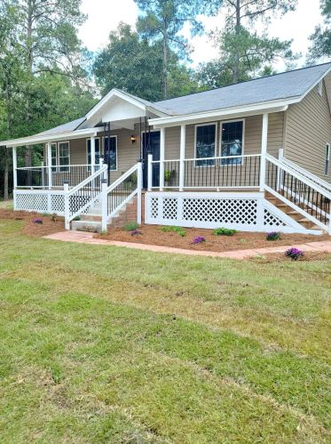 2049 Gerber Daisy Ln, North Augusta, SC 29841-2582