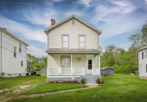 304 Terrace Ave, Mount Vernon OH  43050-3936 exterior